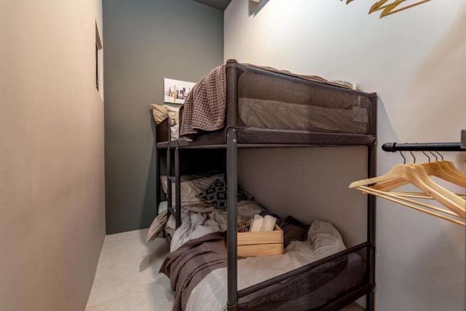 Cozy 2 Bedrooms 4 Pax Menjalara Near Desa Park City Куала-Лумпур Экстерьер фото