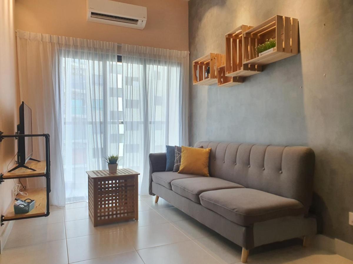 Cozy 2 Bedrooms 4 Pax Menjalara Near Desa Park City Куала-Лумпур Экстерьер фото